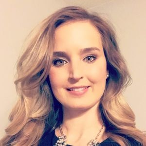 Meet your Posher, Jenny